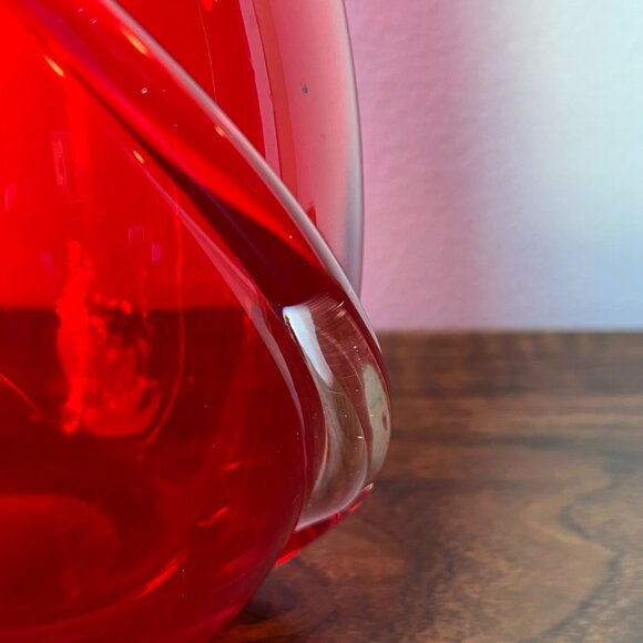 Murano Hand Blown Vase Ruby Red with Clear Swirls 9" Tall - Picture 10 of 16